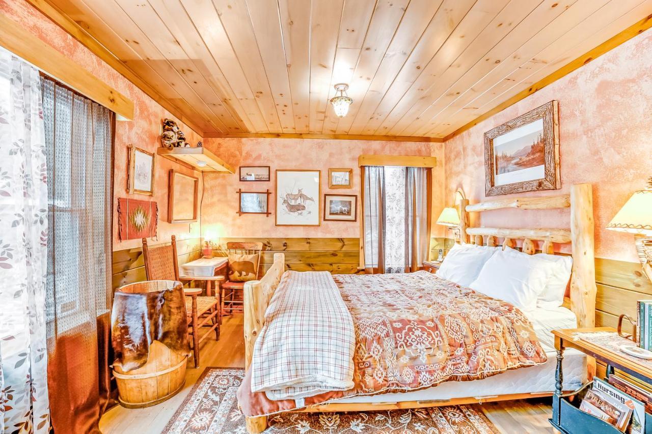 The Bear Lodge North River Екстер'єр фото