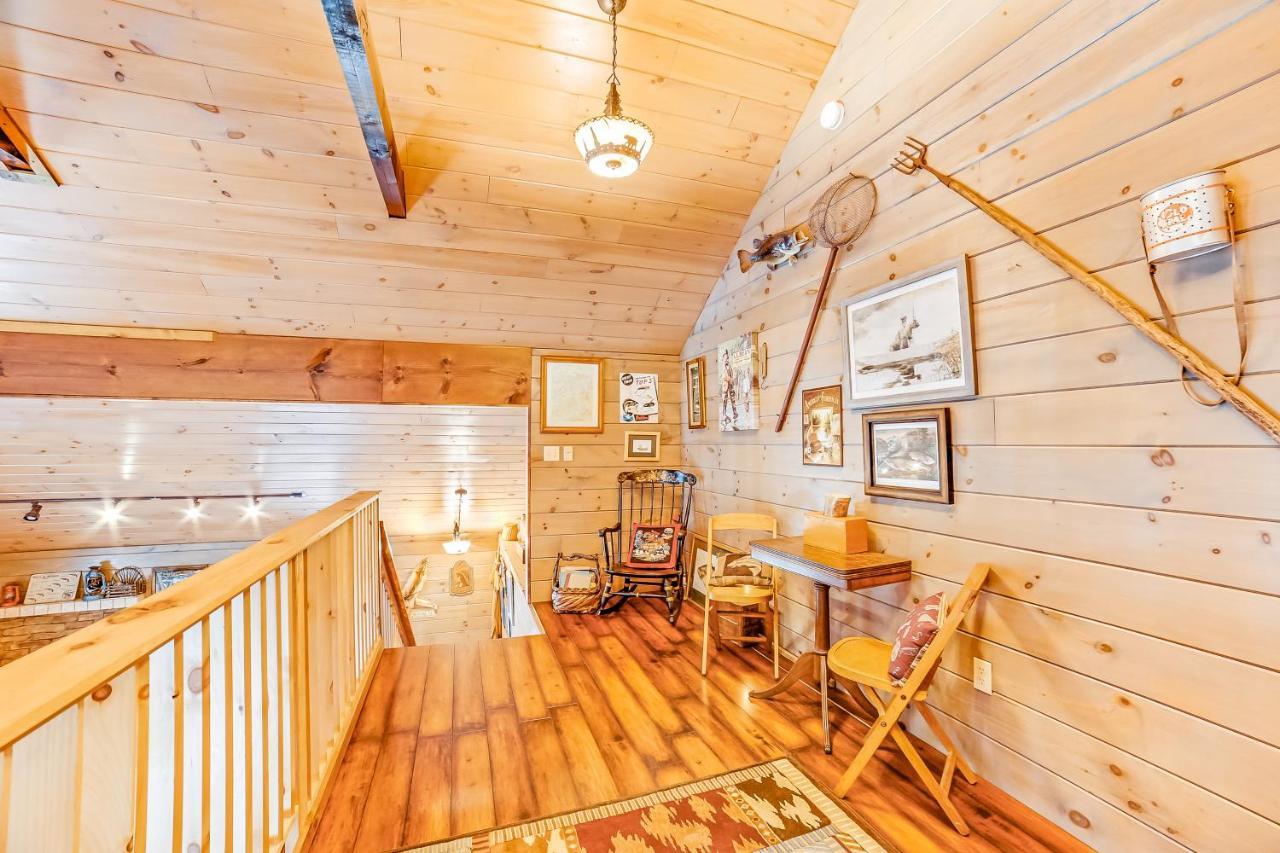 The Bear Lodge North River Екстер'єр фото